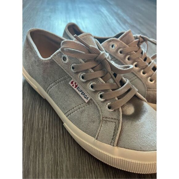 Superga Women’s 2750 Velvet Taupe Grey Comfort Lace Up Sneakers - Picture 2 of 8